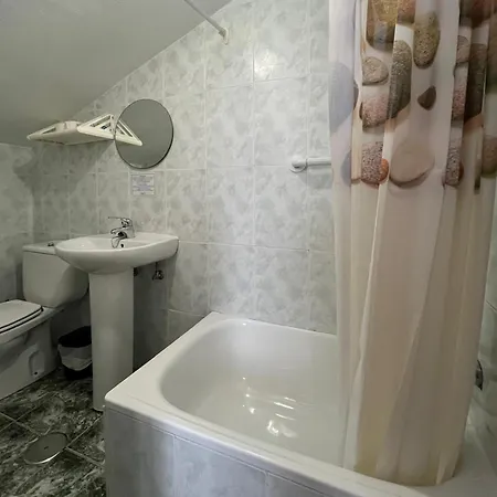 Gasthof Casa Marino ** Navia