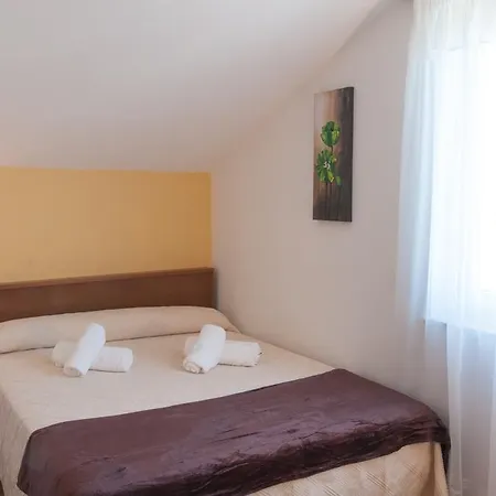 Guest house Casa Marino ** 2*