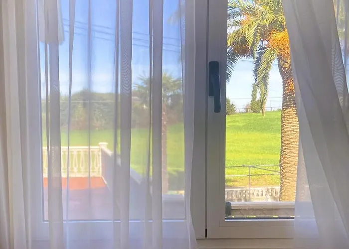 Casa Marino ** Pensión