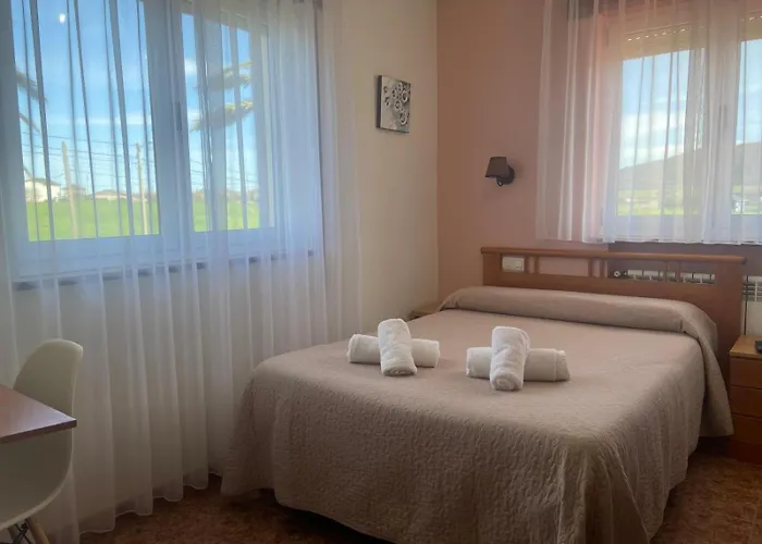 Pensión Casa Marino ** Navia