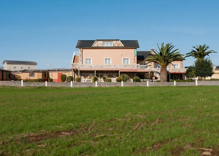 Pensión Casa Marino ** Navia